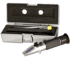 Grotech REFRACTOMETER