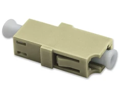 Qoltec Optinio pluošto adapteris LC/UPC Simplex Multimode