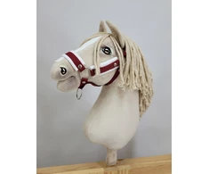 Super Hobby Horse Reguliuojamas kantaras hobi arkliukui – burgundinis su balta pūkine apdaila