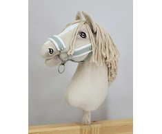 Super Hobby Horse Reguliuojamas kantaras hobi arkliukui A3 – šalavijo spalvos su balta pūkine apdaila