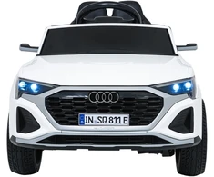 Vaikiškas elektrinis Audi SQ8 baltas SUV automobilis