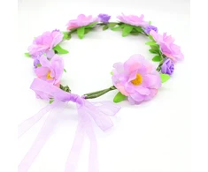 Blossom Your Style: Stunning Floral Hair Accessories