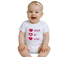 Bodis su spaudiniu New Baby MADE IN LOVE, dydis 86 (12-18 mėn.)