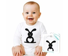 New Baby kūdikių bodis su ilgomis rankovėmis, gyvūnėlis Zuikutis – dovanų rinkinys
