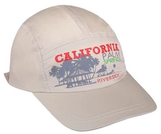 Vasarinė kūdikio kepurė New Baby California smėlio spalvos, dydis 110 (4-5 m.)