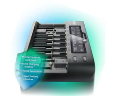 everActive profesionalus 8 x Ličio ir AA/AAA/C Ni-MH + 2 x 9V NiMH akumuliatorių kroviklis UC800