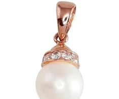 Diamond Sky Jewelry Auksinis pakabukas su cirkoniais ir perlais „Perlo Spindesys II“