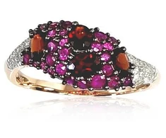 Diamond Sky Jewelry Auksinis žiedas su deimantais, rubinais ir granatais „Saulėta Simfonija II“