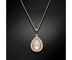 Diamond Sky Jewelry Pakabukas „Celestial Drop (Rose Vanduo Opal)“ su Swarovski® kristalais