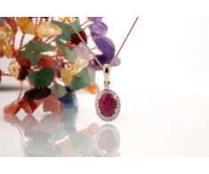 Diamond Sky Jewelry Auksinis pakabukas su deimantais ir rubinais „Saulutė II“