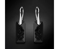 Diamond Sky Jewelry Sidabriniai auskarai „Growing Crystal II (Jet)“ su Swarovski® kristalais