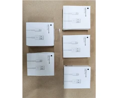 Apple Lightning ir USB kabelis (1 m)