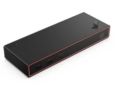 „Lenovo ThinkPad USB4 Smart Dock 5500“ (su 135 W adapteriu) | „DisplayPorts“ jungčių kiekis: 2 | HDMI jungčių kiekis: 1 | 100 W
