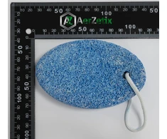 Aerzetix - C69256 - pemza pėdoms, rankinė pėdų dildė 11 x 7 x 3 cm, elipsės formos - priedai kosmetikai, estetikai, grožiui, pėdų priežiūrai, vonios kambariui - mėlyna spalva