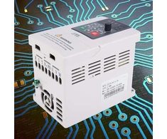 Akozon Vfd Ac 380v 2.2kw inverteris dažnio keitiklis greičio valdymui 3 fazių įvestis išvestis