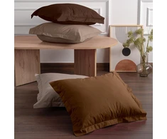 Aukščiausios kokybės pagalvių užvalkalų komplektas (2 vnt.), 80 x 80 cm, 100% medvilnės ranforsas, rudas | uždarymas vokeliu, 155 siūlų skaičius | galima skalbti skalbimo mašinoje 30°c temperatūroje, minkštas ir patvarus