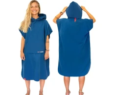 Autdoor® mikropluošto pončas maudynėms vyrams ir moterims, tvarus, pagamintas iš 100% perdirbtų pet butelių, rankšluostis kaip pagalbinė priemonė persirengti paplūdimyje ir vandens sportui, greitai džiūstantis ir kompaktiškas (mėlynas, vidutinis)