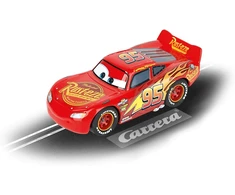 Carrera - 20065010 Žaibas Mcqueen iš Disney Pixar Cars Slot Car I Išskirtinis traukiniui I Detalus I Tinka berniukams ir mergaitėms I Puiki pradinio lygio lenktyninė transporto priemonė vaikams