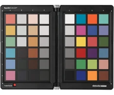 Objektyvas Datacolor Spydercheckr spalvų paletė kameros kalibravimui su programine įranga, skirta spalvų korekcijos nustatymų apskaičiavimui. Profesionali versija su 48 spalvų pavyzdžiais ir viso formato pilka kortele