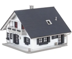 Faller 130640 H0 renovuotas vienos šeimos namas