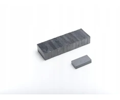 Feritinis plokštelinis magnetas Mpł 25x12, 5x5 F30, 100 vnt. komplektas