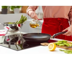Fissier Fissler Adamant Classic įbrėžimams atspari aliuminio keptuvė (skersmuo 20 cm) su dengta rankena, keptuvė, nelipni danga – indukcinė