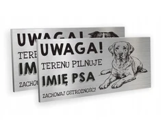 Įspėjamoji lentelė atsargiai, teritoriją saugo šuo su šuns vardu, dibond, 20x10 cm, dizainai