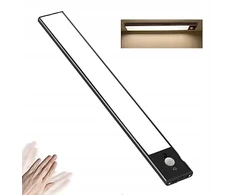Led lemputė po spintele su judesio davikliu įkraunama per usb ant magnetų 6500k 6w 40cm