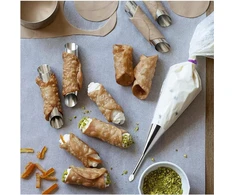 Lijuanwang cannoli kepimo formelės, 12 vnt., nerūdijančio plieno, ritininės formelės, sraigtinės formelės, kruasanų formelės, cannolli ritinėlių formelės/vamzdeliai, kremo ritinėlių, pyrago tešlos, kruasanų kūgio formelės
