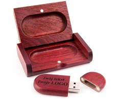 Medinis Usb 2.0 atmintukas 512 Mb su graviravimu ir dėžute