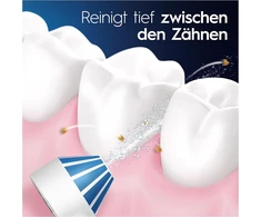 Oral-b Oral Health Center burnos irigatorius su Oxyjet technologija dantų valymui, 2 keičiami antgaliai ir Io Series 6 elektrinis dantų šepetėlis, 2 keičiami šepetėliai, 5 režimai dantų priežiūrai, baltas