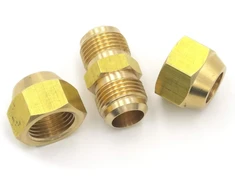 Oro kondicionavimo varinio vamzdžio prailginimas jungties dvigubiems jungtims tarpinis sujungimas momentinis sujungimas be suvirinimo varinio vamzdžio skersmuo 6–19 mm flanšinis veržlė 7,94 mm