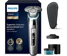 Philips Shaver S9000 elektrinis skustuvas skirtas šlapiam ir sausam skutimui, Lift &amp; Cut skutimosi sistema ir Skiniq technologija, išlankstomas trimeris, valymo stotelė, įkrovimo stotelė, kelioninis dėklas, chromo sidabro spalvos, S9975/54