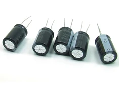 Popesq® A3678 Elektrolitinis kondensatorius 47uf 400vdc (5 vnt.)