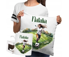 Puodelis + pagalvė futbolininkui futbolo aikštė moteris mergaitė vardas