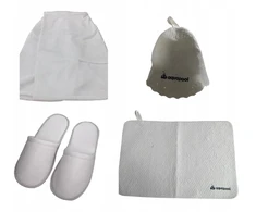 Saunos rinkinys: kiltas, kilimėlis, kepurė, šlepetės, baltas