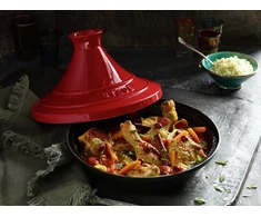 Staub – 327 – Tajine ketaus puodas vyšninės spalvos