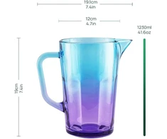 Trend For Home Gigi Dreamy Sunset stiklinė vandens karafa 1 litras su patogia rankena spalvingas vandens ąsotis 19 cm stiklinis ąsotis mėlynai violetinis stiklinis ąsotis vandens ąsotis stiklinė karafa ąsotis stiklinis ąsotis 1 litras spalvingas