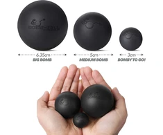 Ultimate Relief Bomb Ball juodas masažinis kamuoliukų rinkinys – fascia + lacrosse kamuoliukai skirti raumenų atpalaidavimui, savimasažui, fascia treniruotėms + trigerinių taškų terapijai