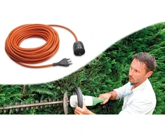 Vimar 0r32394 universalus ilgintuvas su 20 m kabeliu 3g1.5s17, dideliu kištuku 2p+t 16 A 250 V~ itališkas standartas S17 su apsauga nuo vaikų, idealiai tinka sodui
