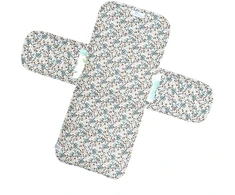 Vystyklų krepšys kūdikiui su keičiamuoju kilimėliu, plaunamas, skirtas kelionėms, medžiagos sertifikuotos pagal Oek-tex standartą, pagamintas Vokietijoje, gėlių pieva mėlyna