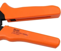 Zonadah izoliuoti gnybtų reketiniai vielos galų antgalių užspaudimo replės su 240 gnybtų/jungčių, kabelio talpa 0,25–2,5 mm² Awg 23–13, rudi