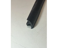 Pelekų vandens kreipiančiosios C4 Carbon MB 1 m