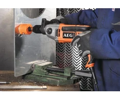 Aeg sb2e1100rv – gręžtuvas 1010 w 2 greičių gręžimo griebtuvai autom. 13 mm avs par max. 60 nm