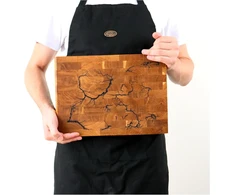 B4k® Pjaustymo lenta su ąžuoliniu stovu 35 x 25 x 4 cm Lichtenberg Blitze dizainas Premium galinio grūdo medinė lenta su rankenomis Rankų darbo pjaustymo lenta ir tausojanti peilius
