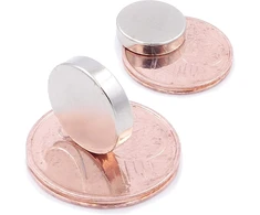 Brudazon 15 mini diskiniai magnetai 12 x 3 mm N52 stipriausio lygio neodimio magnetai itin stiprūs magnetai modelių gamybai, nuotraukoms, lentai, skelbimų lentai, šaldytuvui, rankdarbiams, itin stiprus magnetinis diskas