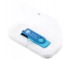 Graviruotas "pendrive" 32 Gb Usb 3.0 su dėžute - puiki dovana moksleiviui