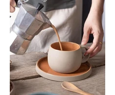 Magicvogel retro kavos puodelis su lėkštele, pagamintas iš akmens masės, espresso puodelis 250 ml, storasienis arbatos puodelis, matinio stiliaus keramikos puodelių rinkinys kavai, arbatai, kakavai, espresso, cappuccino (ruda)
