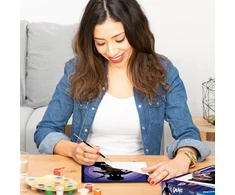 Ravensburger Creart 23889 - Wednesday - piešimas pagal skaičius suaugusiems, „pasidaryk pats“ piešimo rinkinys su teptuku ir akriliniais dažais, dovana moterims ir vyrams, paveikslas suaugusiems