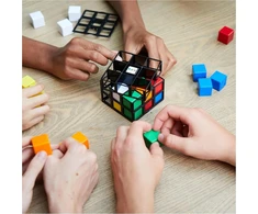 Rubiko narvas 3d greito tempo strateginis sekos žaidimas spalvų dėliojimas